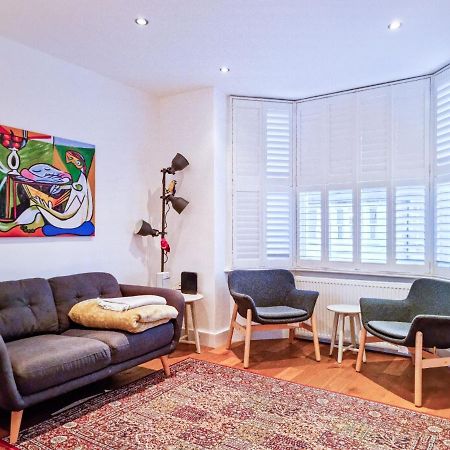 Pass The Keys Family Friendly 2 Bedroom Gem In Shepherd'S Bush London Exteriör bild