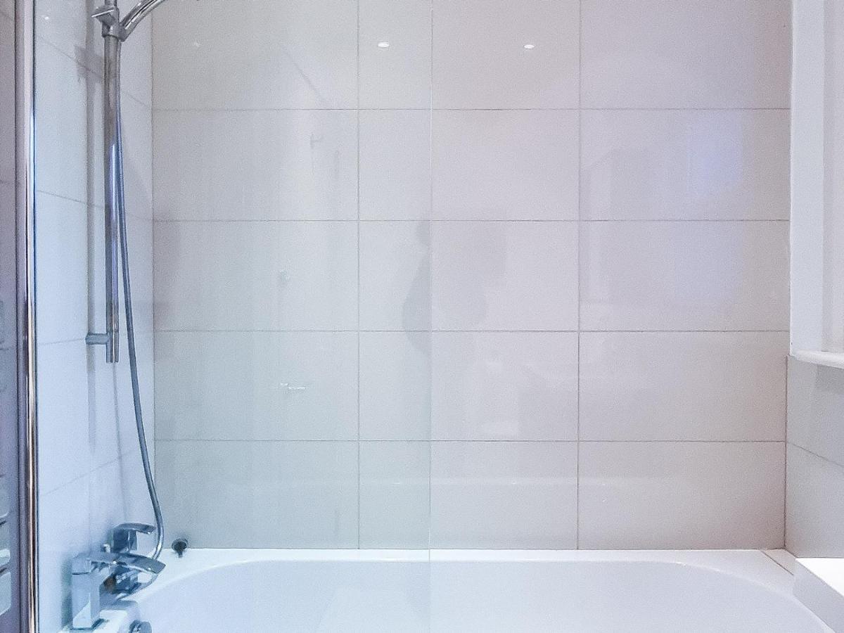 Pass The Keys Family Friendly 2 Bedroom Gem In Shepherd'S Bush London Exteriör bild