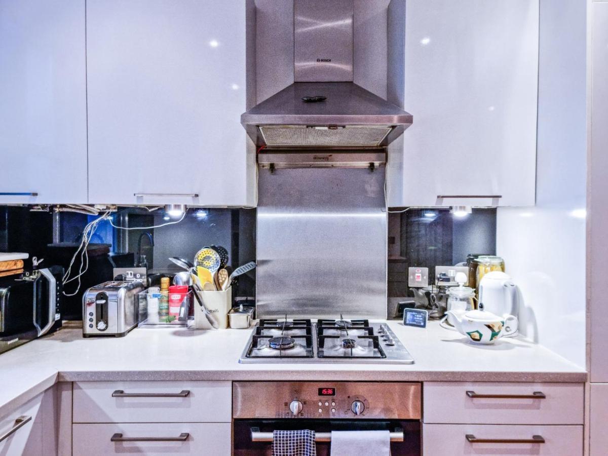 Pass The Keys Family Friendly 2 Bedroom Gem In Shepherd'S Bush London Exteriör bild